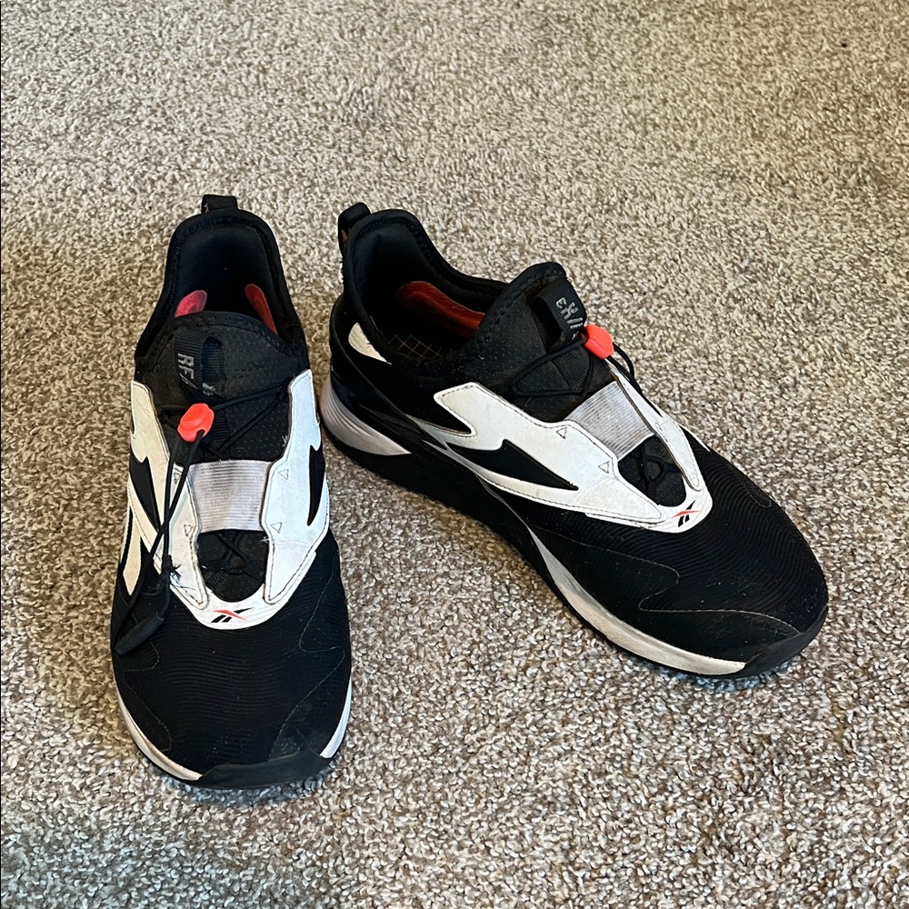 Reebok Men's Black and White Athletic Shoes